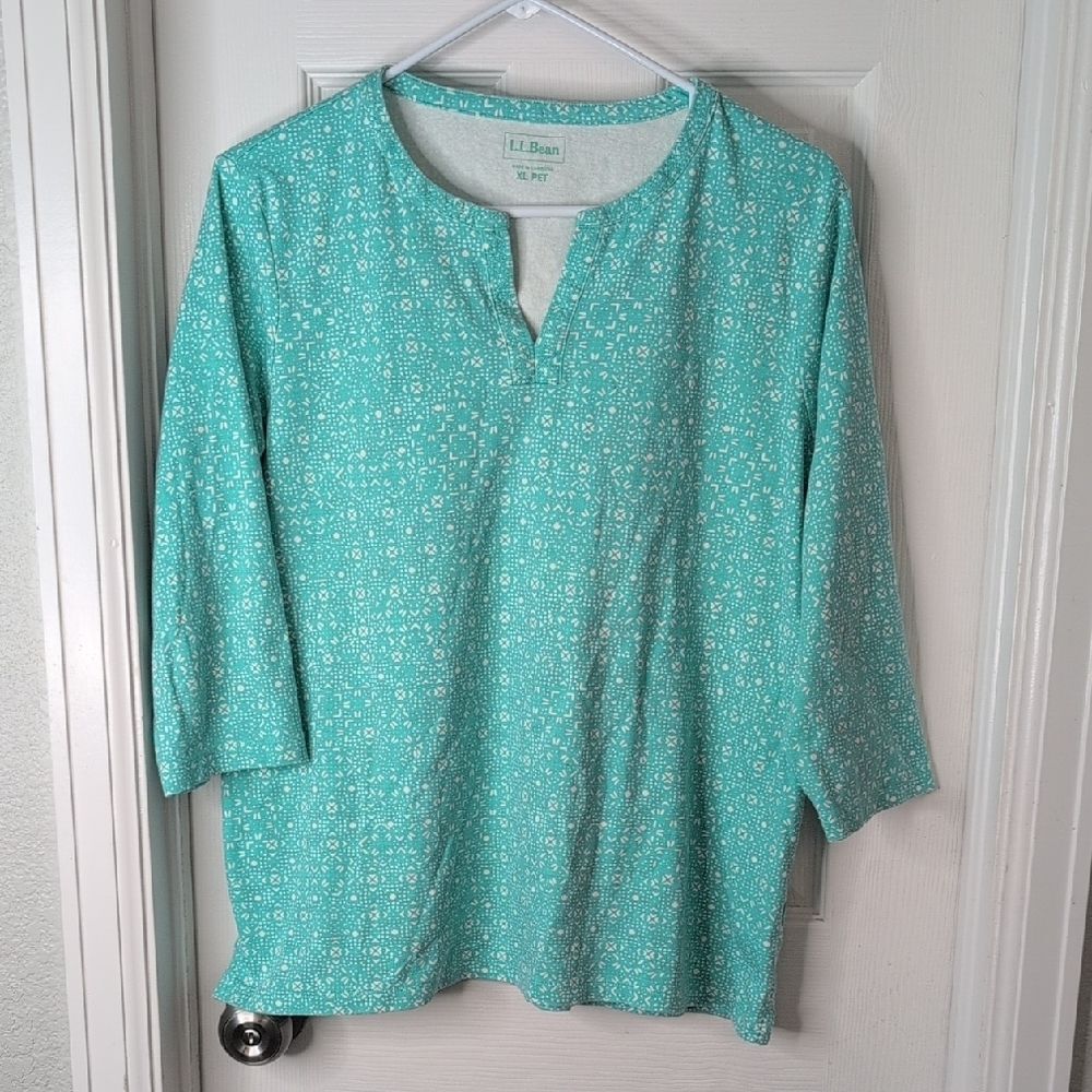 L.L. Bean Green Tunic with 3/4 Sleeves and Mandarin Collar